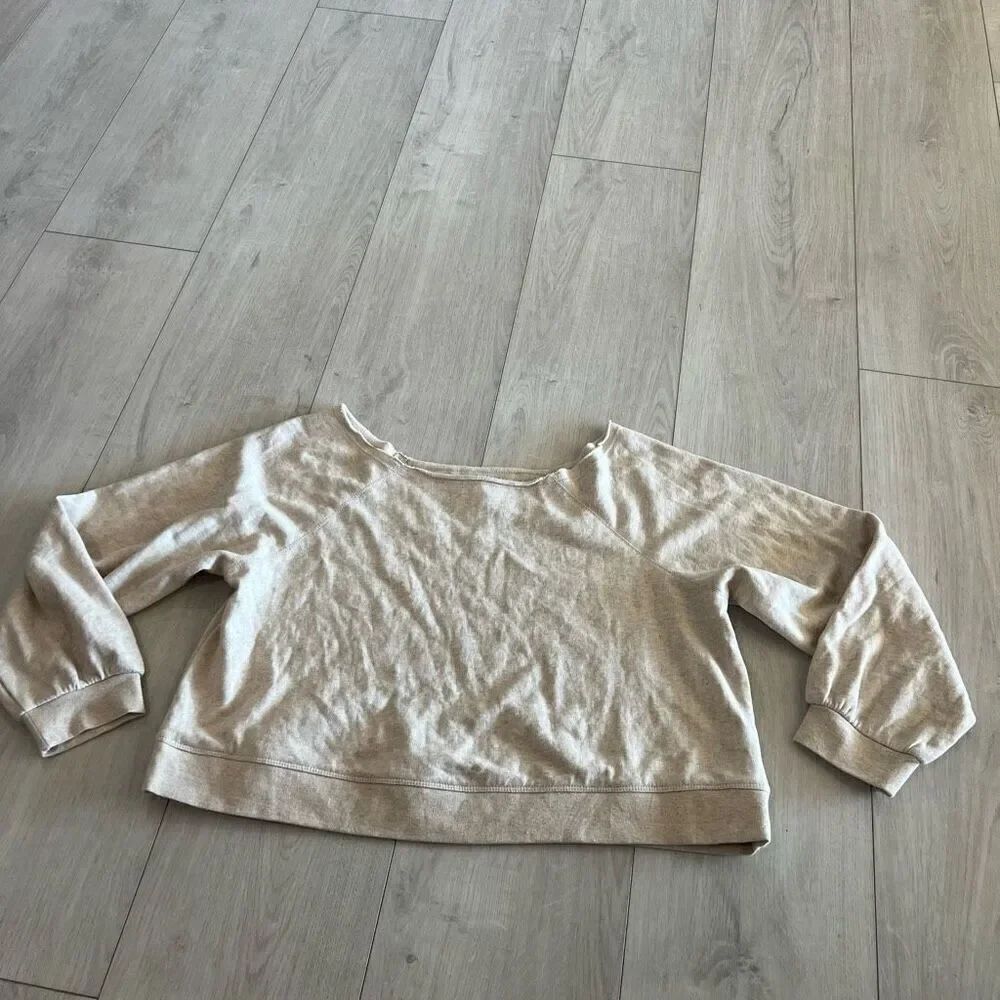 Anthropologie women’s sweater size L